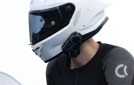 Produits de communication avec casque