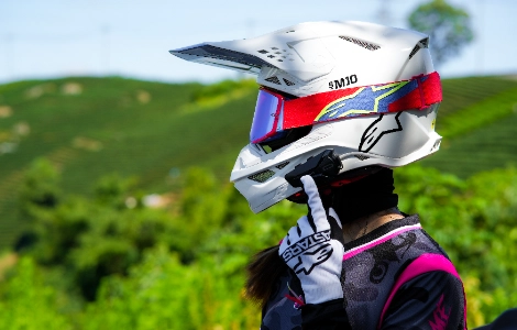Casques de moto Bluetooth 5.3&nbsp;: qu'est-ce qui rend la derni&egrave;re technologie sans fil meilleure&nbsp;?